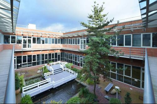 Windrush Court, Abingdon Business Park, Blacklands Way, Abingdon, OX14