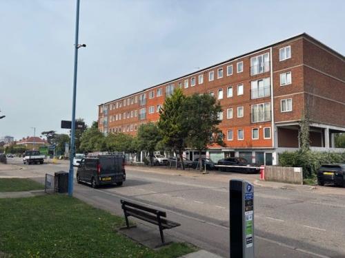 Hollies House, 230 High Street, Potters Bar, EN6