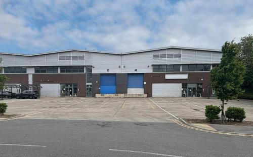 Units 6 & 7, Airport Gate, Bath Road, Heathrow, Harmondsworth, UB7