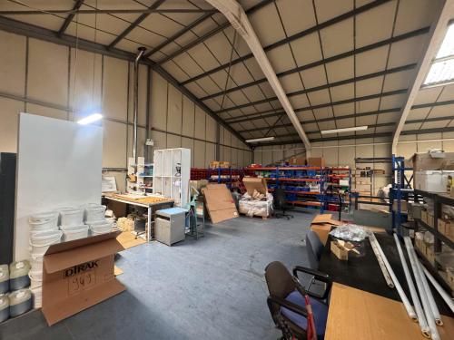 Unit 20, Worton Hall Industrial Estate, Worton Road, Isleworth, TW7