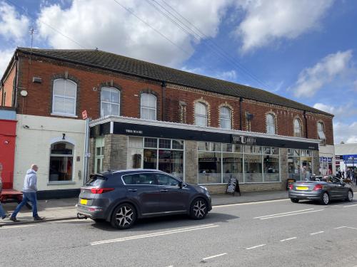 Louth Hotel, High Street, Sutton on Sea, Mablethorpe, LN12