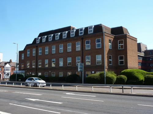 21 Station Road, Watford, WD17