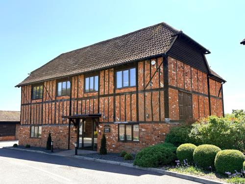 Sussex Barn, Ashridgewood Business Park, Warren House Road, Wokingham, RG40