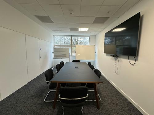 Platinum Building, St. John's Innovation Park, Cowley Road, Cambridge, CB4