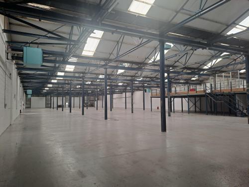 21, Sundon Industrial Estate, Dencora Way, Sundon Park, Luton, LU3