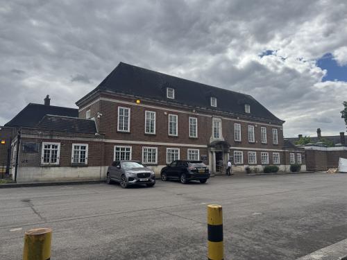 Unit 6, 71 Lordship Lane, Seven Sisters, London, N17