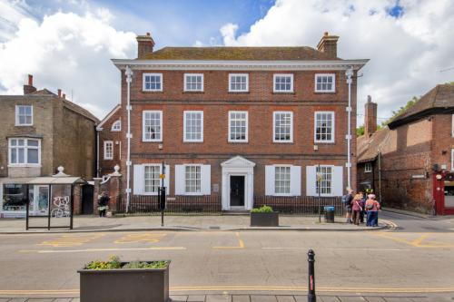 Westgate House, 87 St. Dunstans Street, Canterbury, CT2