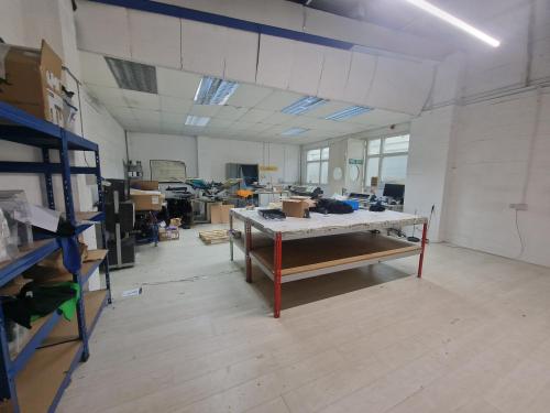 Units 4, 5, 6 & 7 The Beresford Centre, Wade Road, Basingstoke, RG24