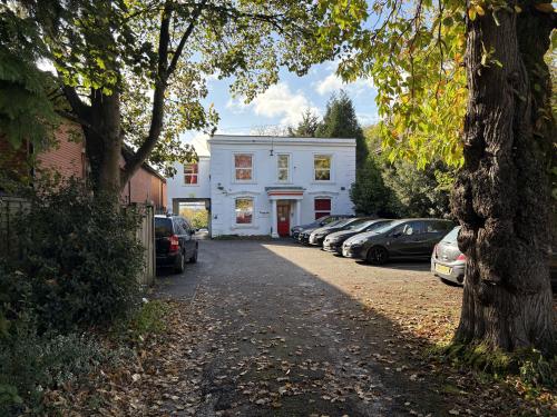 158 Millbrook Road East, Southampton, SO15