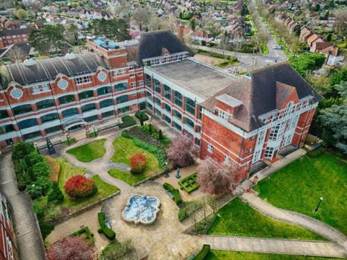 208 Spirella Building, Bridge Road, Letchworth Garden City, SG6