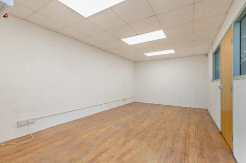 Unit 24 Carters Yard, Kiln Farm, Milton Keynes, MK11