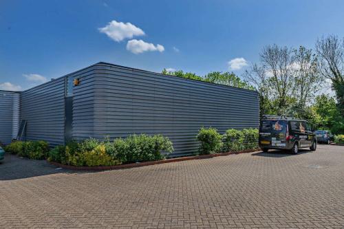 Unit 31 Carters Yard, Kiln Farm, Milton Keynes, MK11