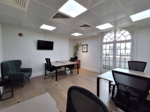 48-49 St James Street, St James, London, SW1A