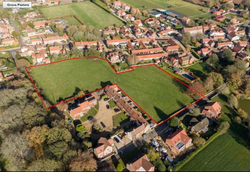 7.4 Acres Manor Pasture/Grove Pasture, Pound Lane/Little Lane, Docking, King'sLynn, PE31