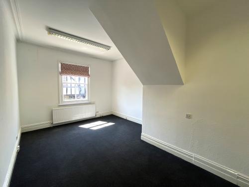 Suite 13 George House, 64 High Street, Tring, HP23