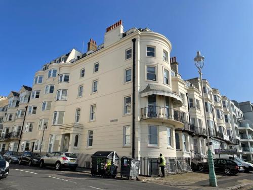 18 Olivier House, Marine Parade, Brighton, BN2