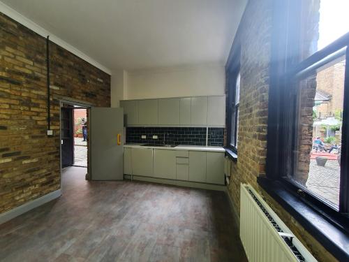Universal House, 88-94 Wentworth Street, Spitalfields, London, E1