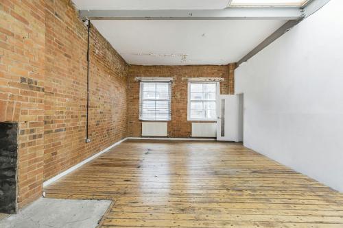 18 Belsham Street, Hackney, London, E9