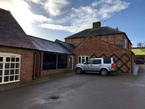 Unit 5, Chilton Business Centre, Chilton, HP18
