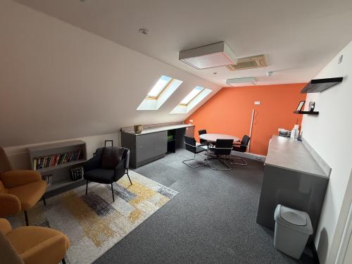 First Floor, 9 The Sawmills, Durley, Southampton, SO32