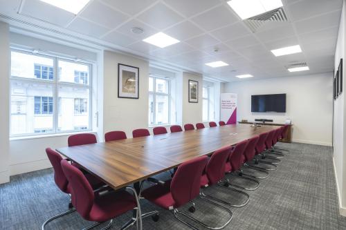 5 St Helens Place, City, London, EC3A