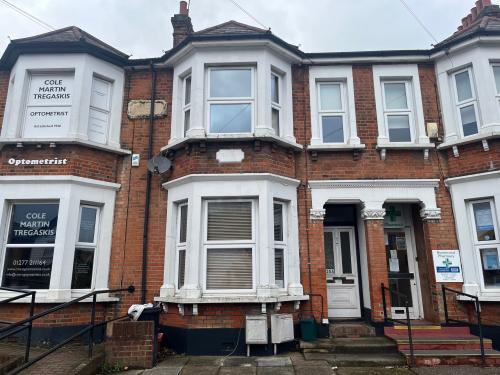 25 Shenfield Road, Shenfield, Brentwood, CM15