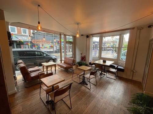 81-82 St. James's Street, Brighton, BN2