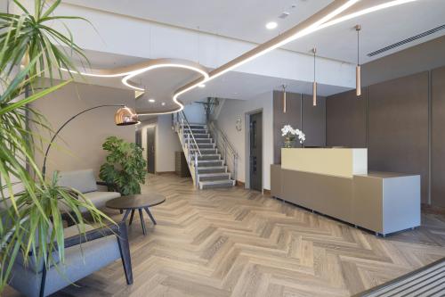 Oriel House, The Quadrant, Richmond, TW9