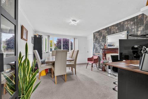 32, Sedgley Road, Tollerton, Nottingham, NG12
