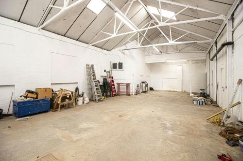 25 Gloucester Road, Acton, London, W3