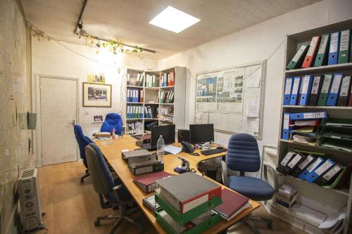 25 Gloucester Road, Acton, London, W3