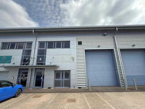 Unit 6, Trade City, Avro Way, Weybridge, KT13