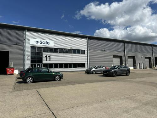 Unit 11, Crendon Industrial Park, Hikers Way, Long Crendon, Thame, HP18