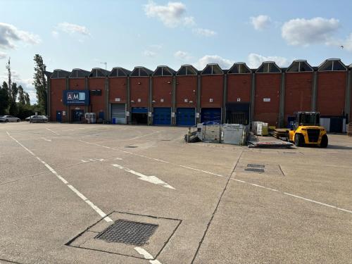 Unit 2B, Polar Park, West Drayton, UB7