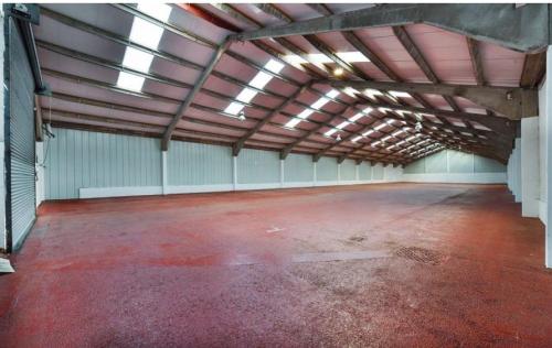 Unit 28, Roseland Business Park, Long Bennington, Newark, NG23
