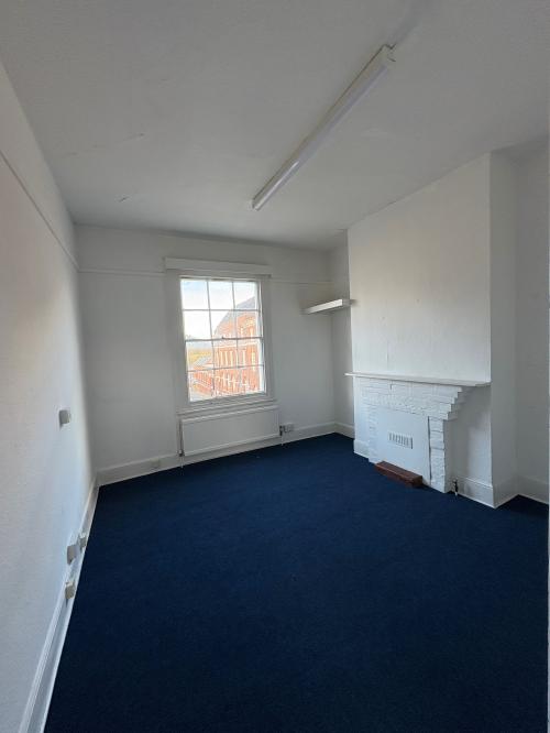 162-164 High Street, Dorking, RH4