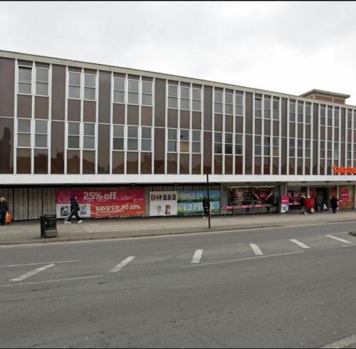 13-15 Hall Lane, Chingford, London, E4