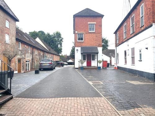 12b Hart Street, Henley-on-thames, RG9