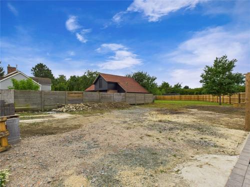 Gu Brath, Coggeshall Road, Earls Colne, Colchester, CO6