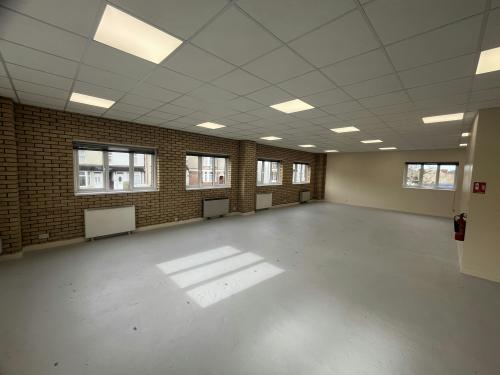 Unit 4, 94 Kitchener Road, High Wycombe, HP11