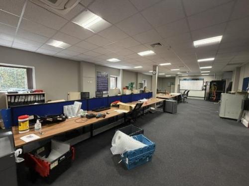 Units 5 & 6, Triangle Business Park, Quilters Way, Aylesbury, HP22