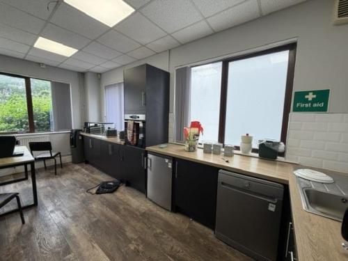 Units 5 & 6, Triangle Business Park, Quilters Way, Aylesbury, HP22