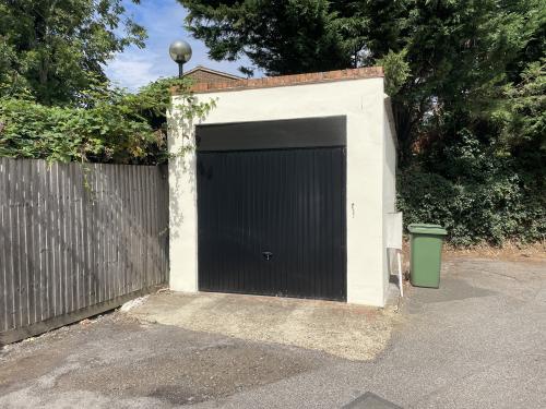 Unit 10 Eclipse Estate, 30 West Hill, Epsom, KT19