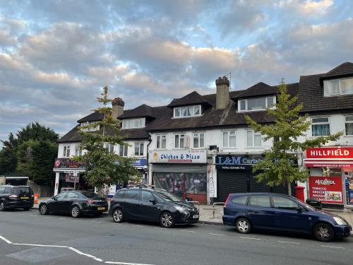 5, Hillfield Parade Bishopsford Road, Morden, SM4