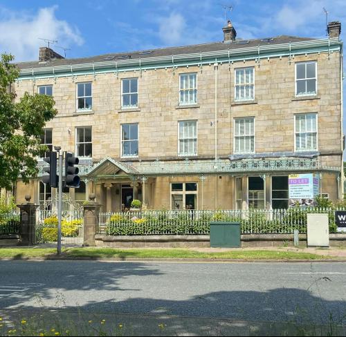Royal House, 110 Station Parade, Harrogate, HG1