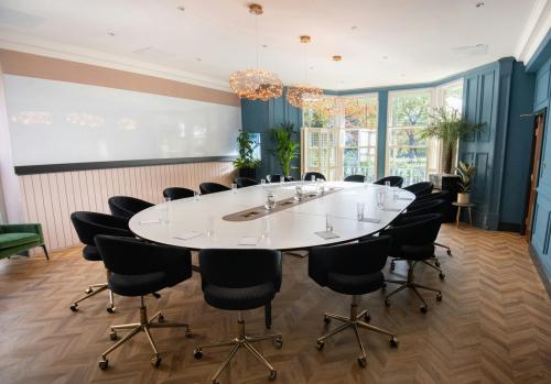 Royal House, 110 Station Parade, Harrogate, HG1