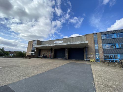 Units 2 - 4, Great West Trading Estate, Brentford, TW8