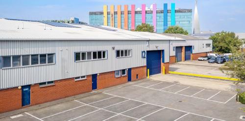 Unit 12, West Cross Industrial Centre, Brentford, TW8