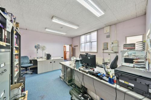 23 Ravenshurst Avenue, Hendon, London, NW4