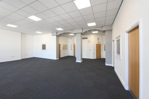 Chambers Business Centre, Chapel Road, Oldham, OL8